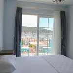 Veria Hotel 2*