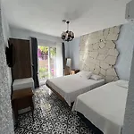 Hotel Veria 2*