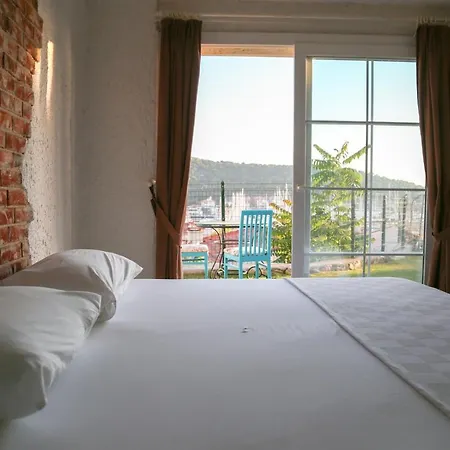 Hotel Veria 2*