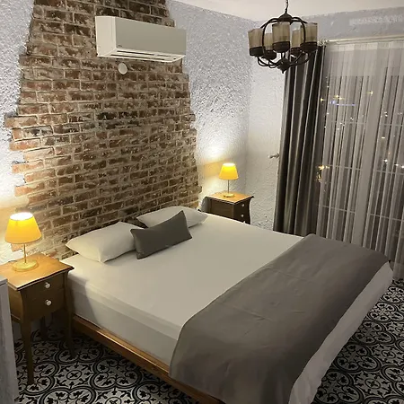 Veria 2* Çeşme